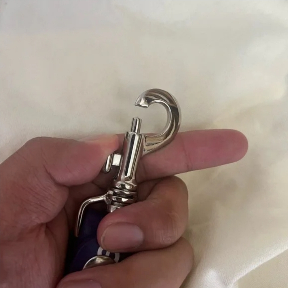 Supreme keychain - Picture 3 of 3